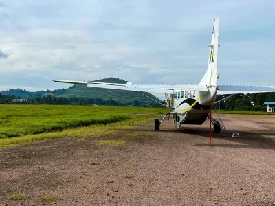 fly-in-safaris-uganda