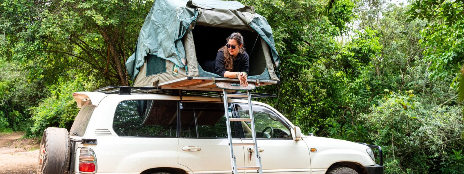 self-drive-4x4-adventure Rent 4x4 car and gorilla permit online